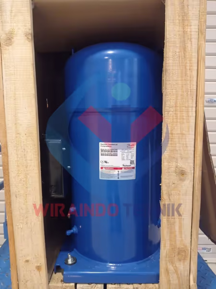 DANFOSS PERFORMER SY240A4CBB-3544