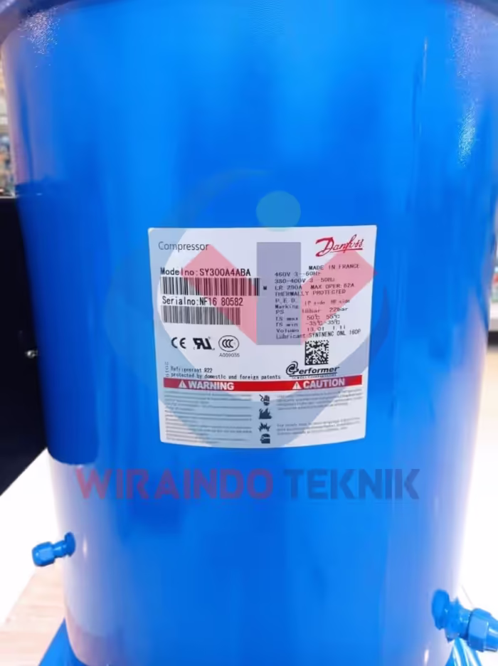 DANFOSS PERFORMER SY300A4ABA-3549